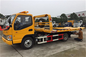 安达哪里有拖车服务