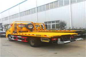 安达附近拖车救援搭电